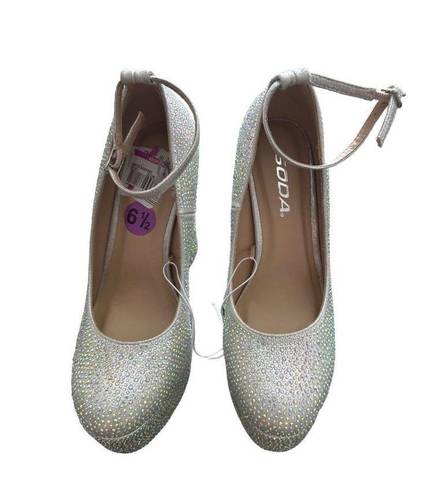 Soda  Rhinestone Studded Platform Heels Size 6.5 NEW