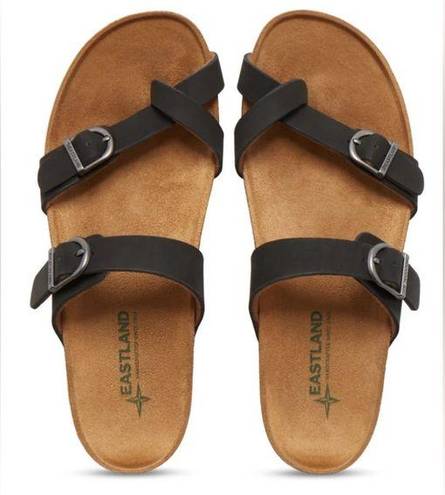 EastLand Women’s Tiogo Buckle Strap Thong Sandal size 9 medium Black