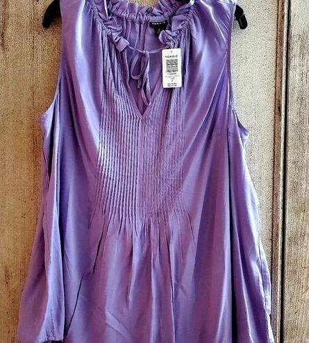 Torrid lavender sleeveless front tie blouse