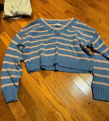 American Eagle Outfitter Sweater