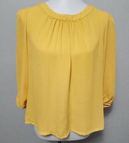 Ny&co 7th Ave NY& Yellow Ruched Crew Neck Button Back ¾ Sleeve Blouse Size Medium