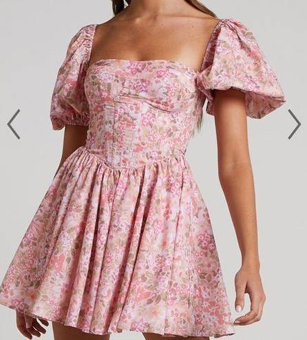 Showpo  Floral Print Puff Sleeve Corset Dress, Size 6