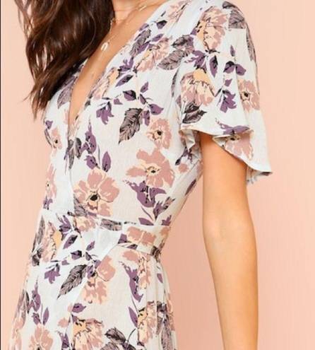 Petal ✨2xHP✨ Sleeve Wrap Dip Hem Dress✨