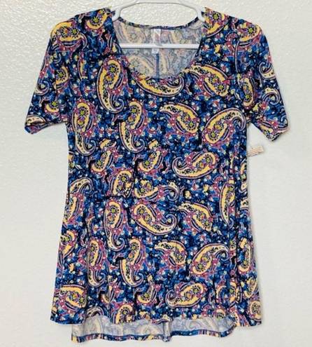 LuLaRoe 🔥🔥 $5 NWT  Paisley Print Flowy Scoop Neck Floral Print Blouse Sz M