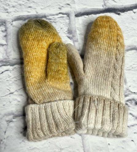 BP  fleece lined cable knit mittens new women’s one size