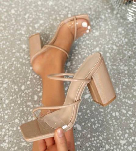 Nude Heels Tan Size 7