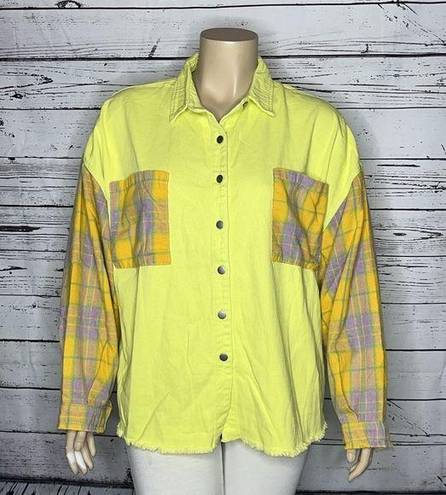 POL  Size XL Chartreuse w/ Plaid Flannel Shacket - Button Down Shirt Jacket