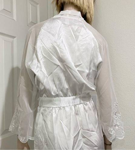 Oscar de la Renta Vintage  White Satin/Sheer Bell Sleeve Appliqué Wedding Robe