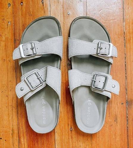 Madden Girl  // Taupe Sandals