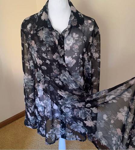 Stylestalker  Revolve Black and Grey Floral Blouse Sheer w/ Wrap Piece Size 6