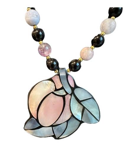 Lee  Sands Style Inlaid Shell Floral Beaded Necklace