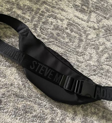 Steve Madden Fanny Pack