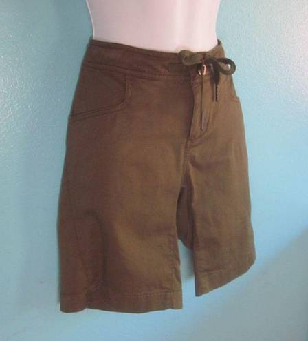 Black Diamond  Womens 4 Olive Green Shorts