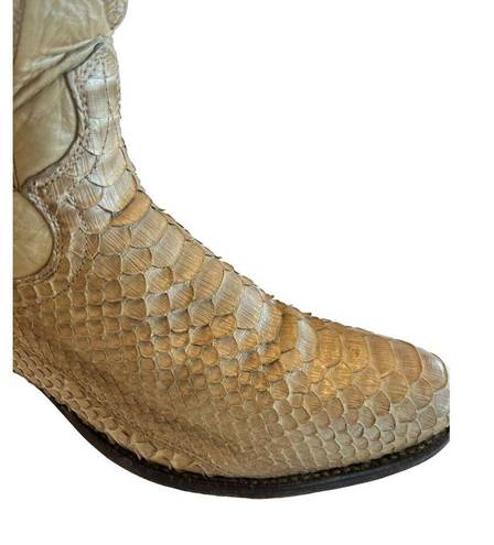 Justin Boots Justin Snakeskin Cowboy Boots Womens 5 1/2B Tall Vintage Leather L4661 USA