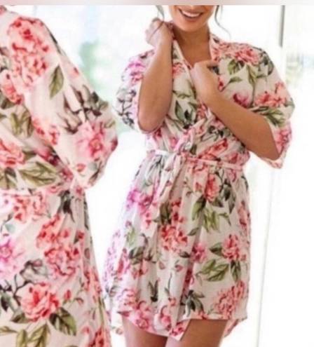 Show Me Your Mumu  Brie floral rose robe O/S