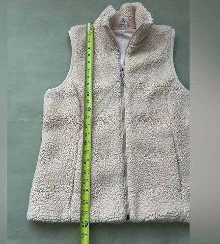 Calia by Carrie  Underwood Sherpa Vest: M