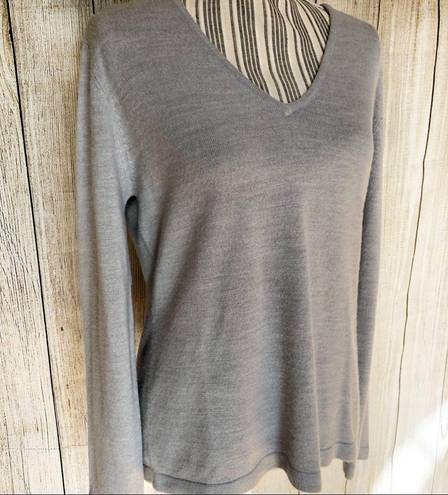 Krass&co NY &  Grey Comfy Casual Basic Large Sweater