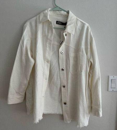 ZARA WHITE BUTTON UP OVERSIZED JACKET with tags