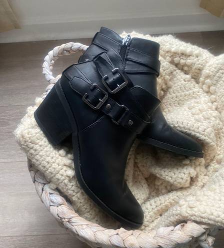 Guess Heeled Bootie