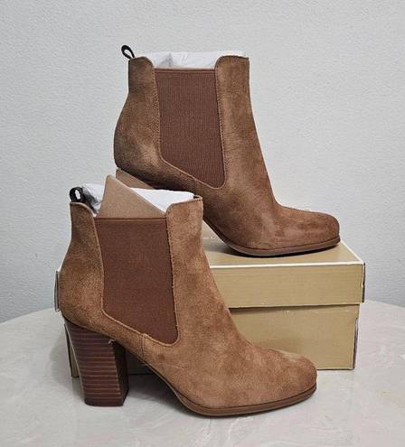 Michael Kors MICHAEL  Women’s Lottie Suede Bootie - Size 7 M   CAROB  40FLTHEES