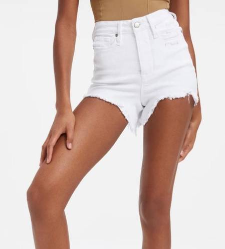 Good American Bombshell Shorts White NWT Size 14 / 32 Distressed Short