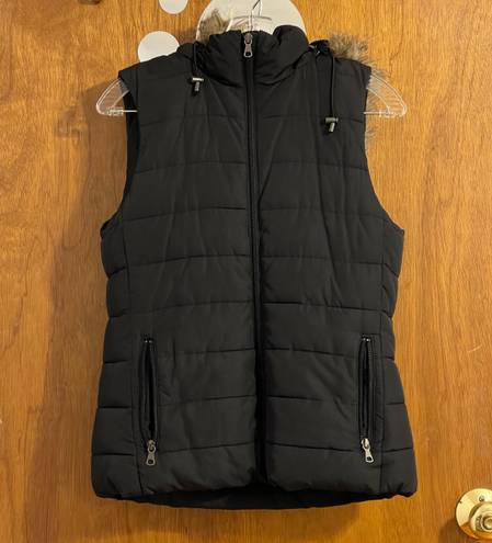 Banana Republic Black Puffer Vest