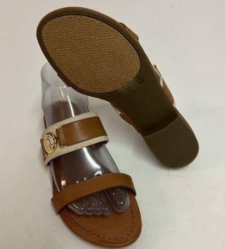 Tommy Hilfiger New  brown and khaki, Sandals - Size 6.5 B1