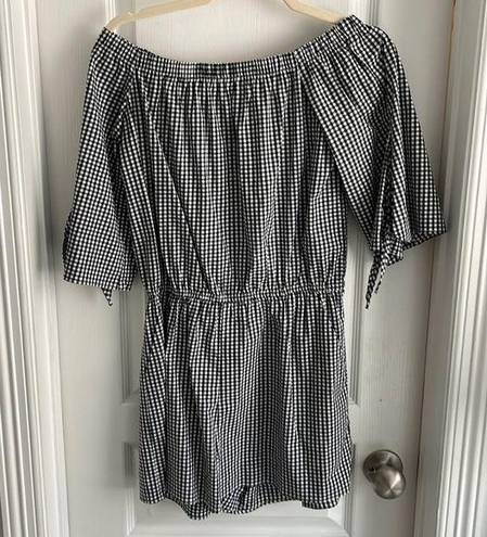 Nordstrom Gingham black and white off the shoulder romper size M