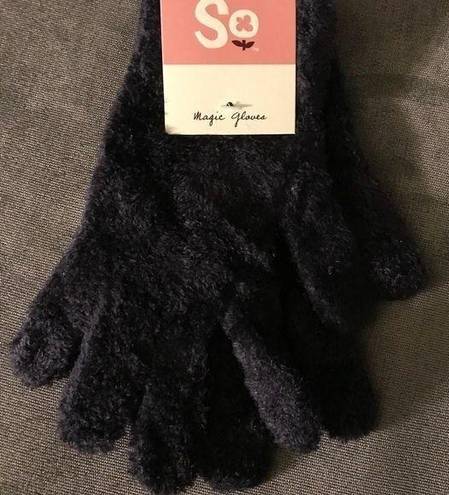 SO Kohl’s  dark purple magic gloves