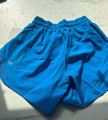 Lululemon Hotty Hot Shorts 4”