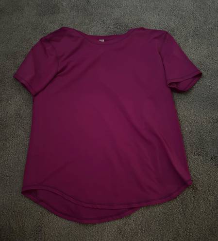 Lululemon T-Shirt