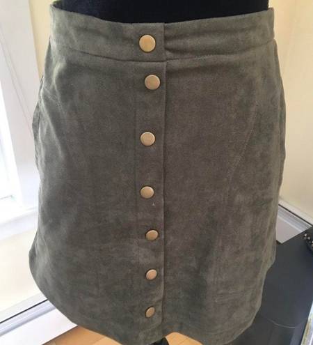 Sans Souci Green Suede Skirt