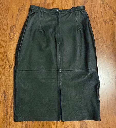 Comint Vintage  genuine black leather skirt. Size 11-12.