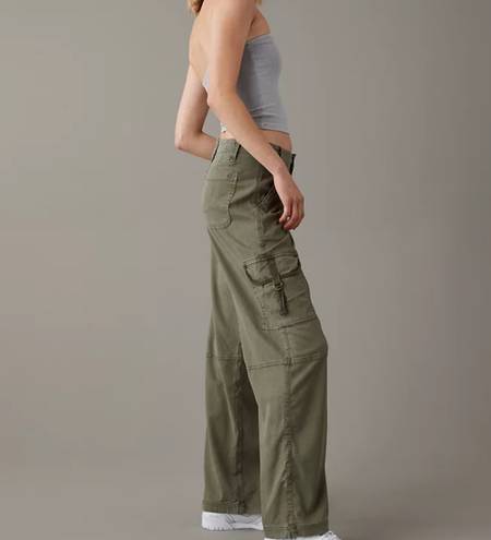 American Eagle AE Dreamy Drape Stretch Super High-Waisted Cargo Baggy Wide-Leg Pant