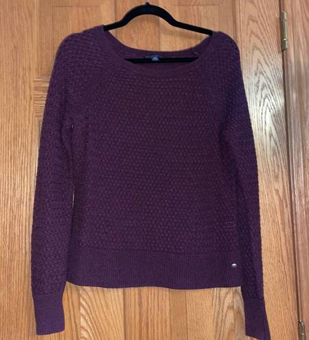 American Eagle  Maroon Sweater