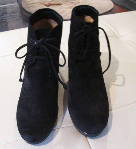 Via Spiga  Fedora Black Suede Booties - Sz 8