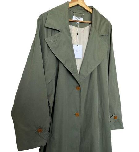 L'Academie  Trench Coat in green