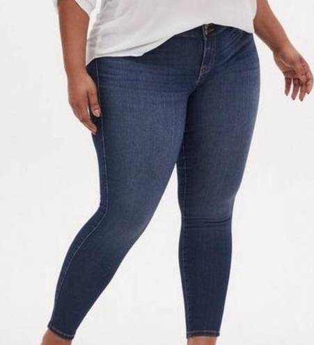 Torrid  Jegging Skinny Super Stretch High-Rise Jean 18R