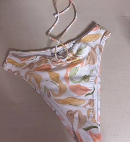 Abercrombie & Fitch NWOT  high leg high waist strappy printed bikini bottoms 