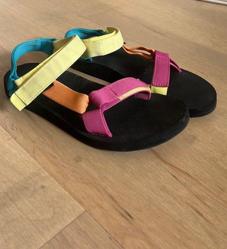 Teva s Sandals