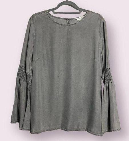 BeachLunchLounge  Grey Roberta Bell Long Sleeve Blouse