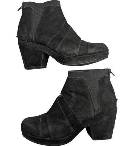 Jambu  Charleston Black Suede Almond Toe Chunky Block Heel Cutout Ankle Boots 9