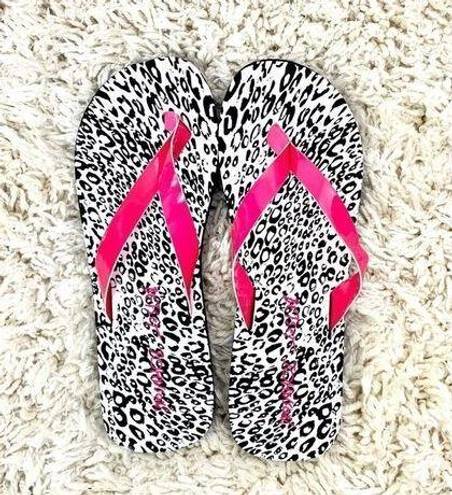 Betsey Johnson NWT  animal print flip flops sz11/12