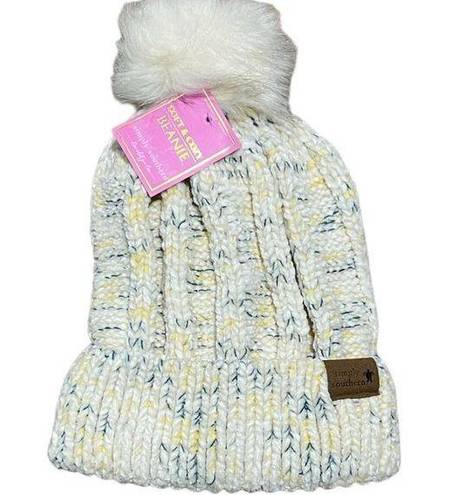 Simply Southern NWT‎  Women’s Chenille White Cream Beanie