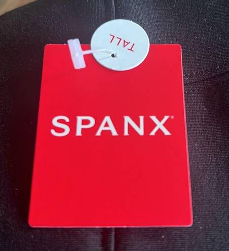 Spanx  new straight leg in pointe classic black pants. Size Large tall