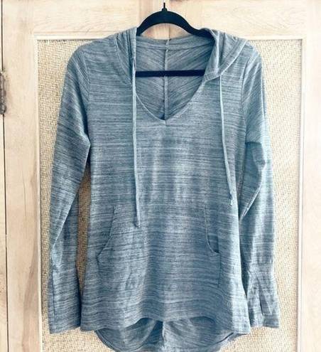 Balance Collection  Scrunch Back V Neck Hoodie size M