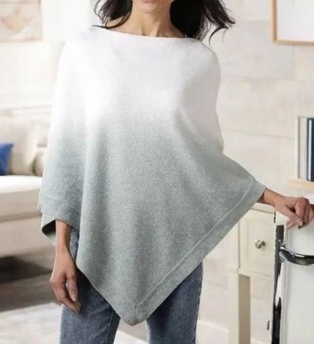 Barefoot Dreams  Cozychic Ultra Lite Ombre Poncho