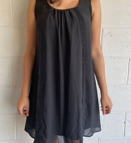 Sequin Hearts Simple Black Dress