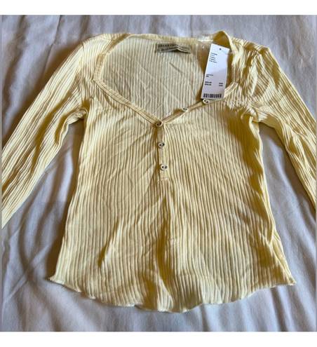 Urban Outfitters Cream/Powder Yellow Cropped Long Sleeve Top