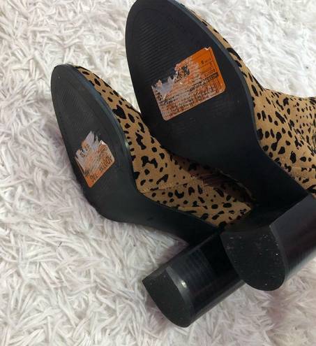 Gibson Latimer Gibson & Latimer Cow Leather Heel ankle boots animal print Cheetah tan size 8